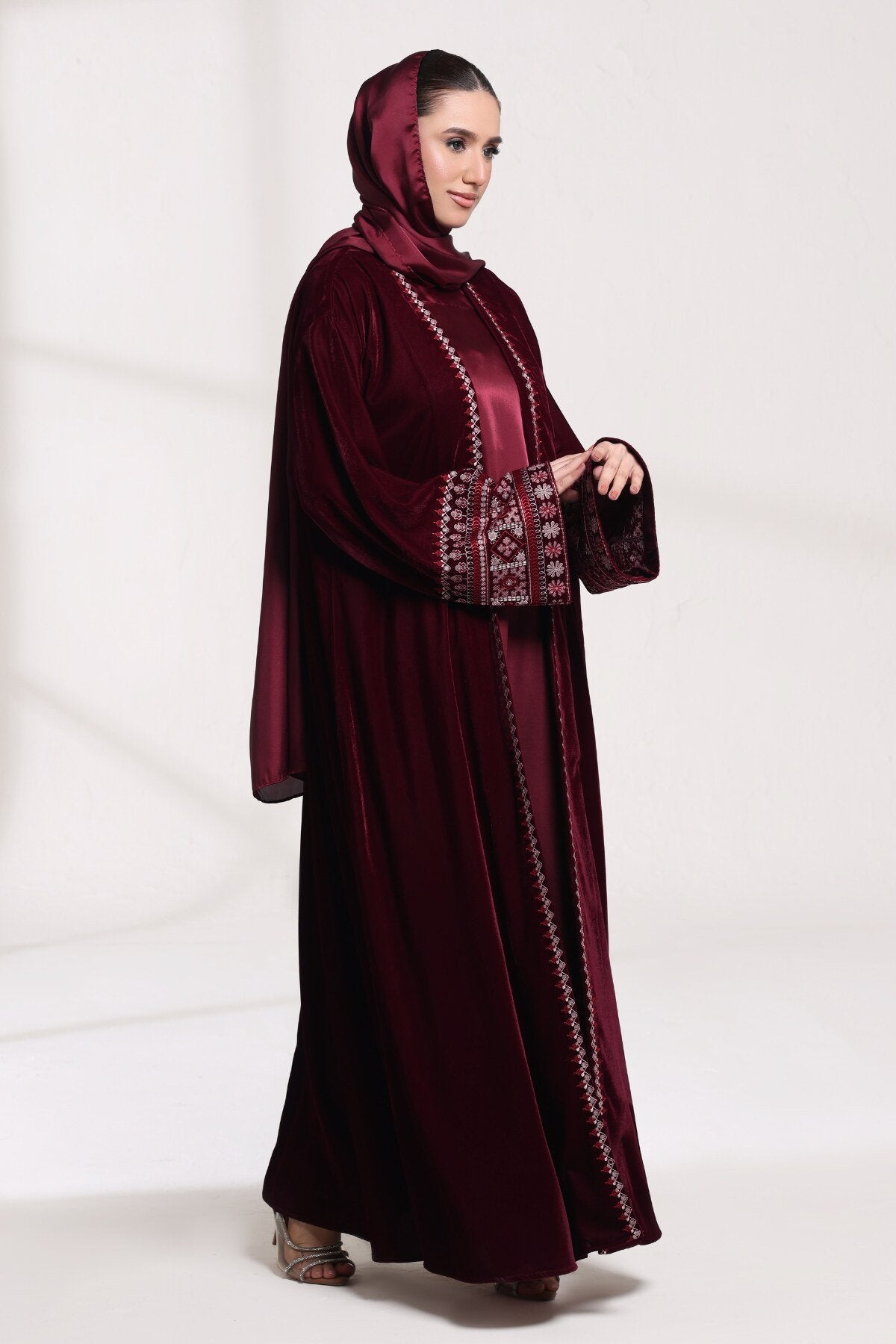 3 Piece - Maroon Velvet Abaya