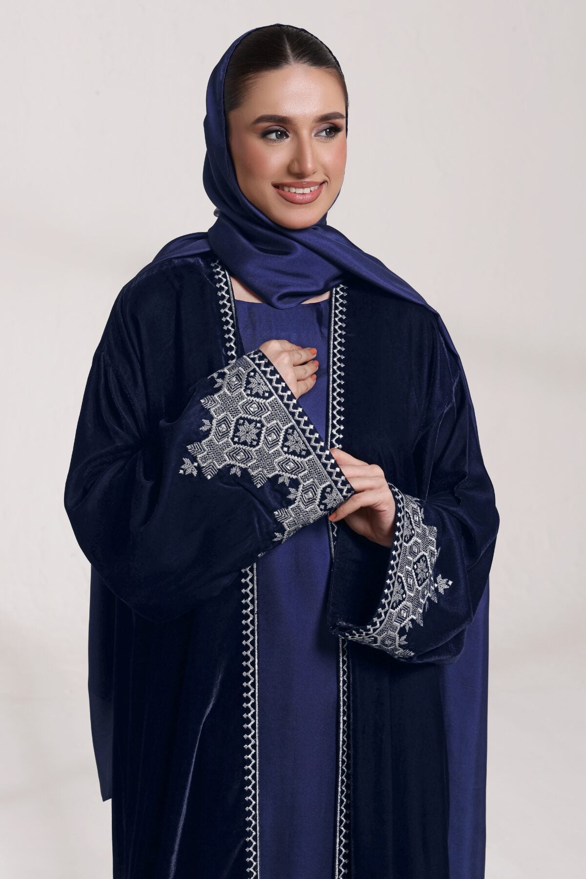 3 Piece - Navy Blue Velvet Abaya