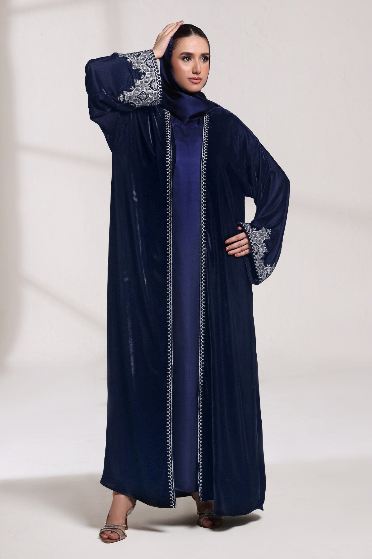3 Piece - Navy Blue Velvet Abaya