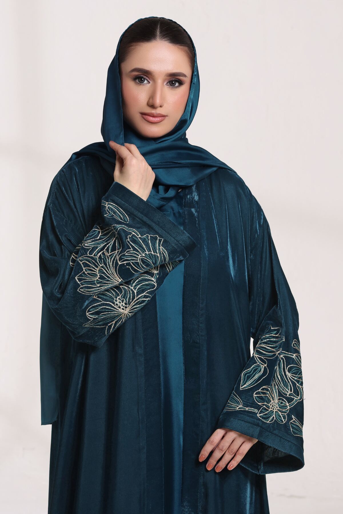 3 Piece - Teal Blue Velvet Abaya