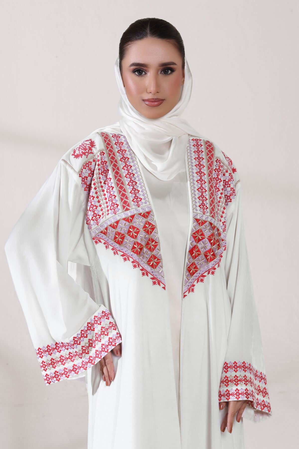 3 Piece - White Velvet Abaya