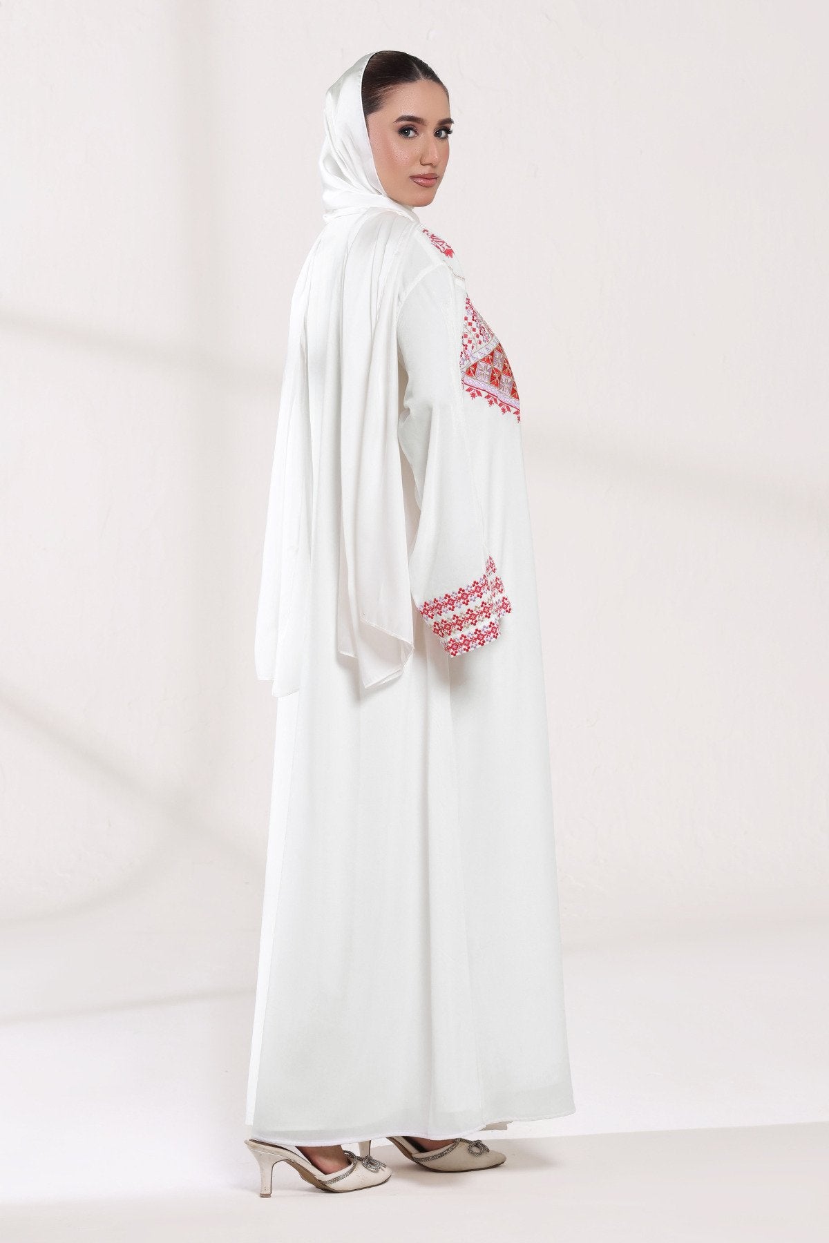 3 Piece - White Velvet Abaya