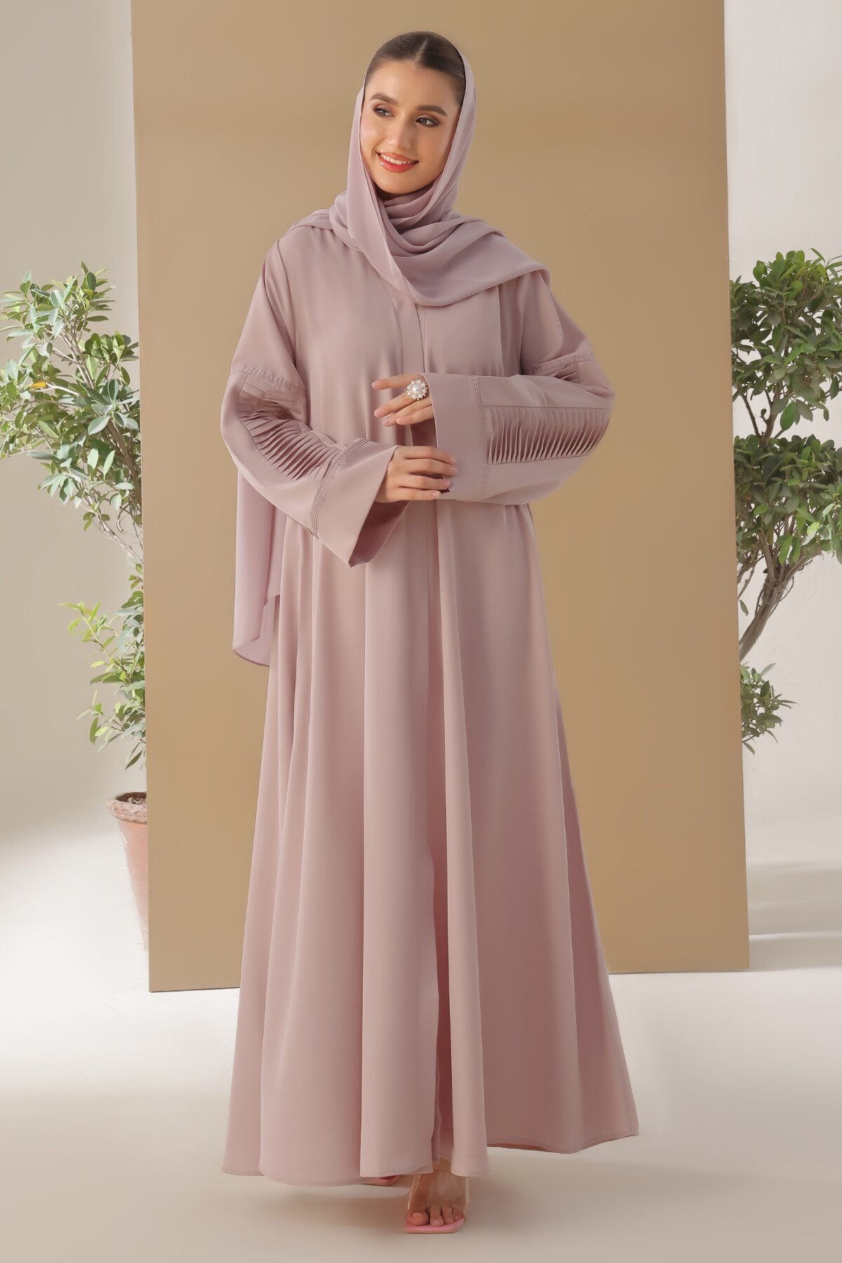 Lily Tucks Abaya