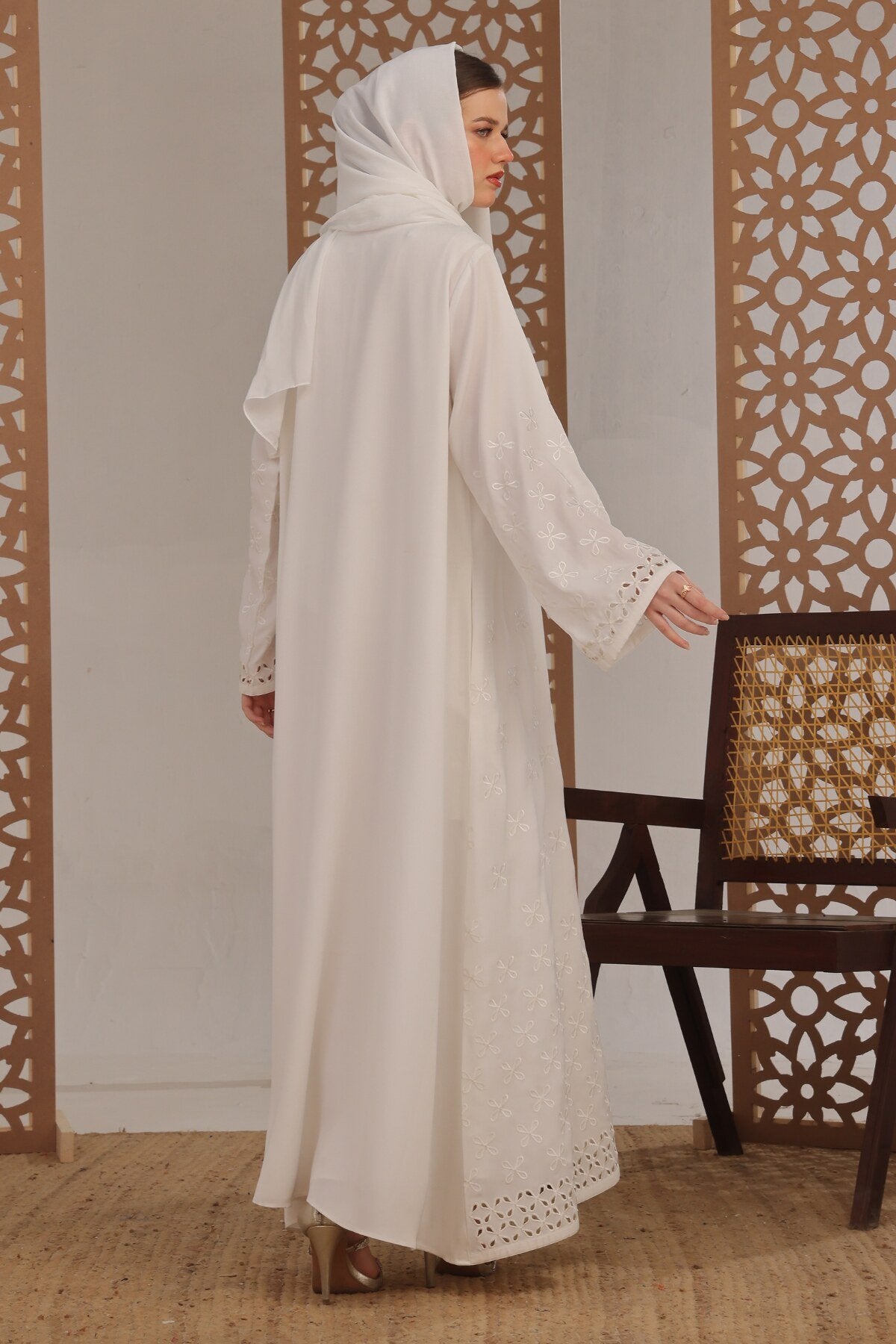White Leaf Petal Embroidered Abaya
