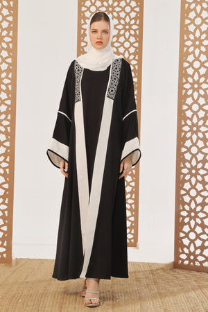 Black Arabic Shrug Abaya