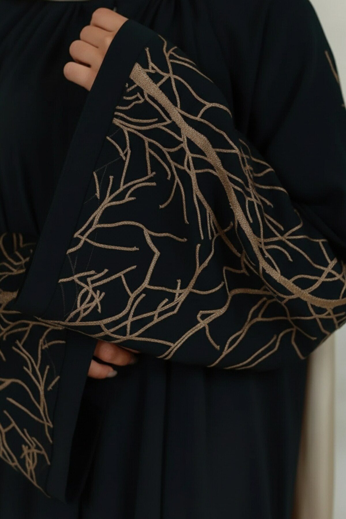 Black Autumn Tree Embroidered Abaya