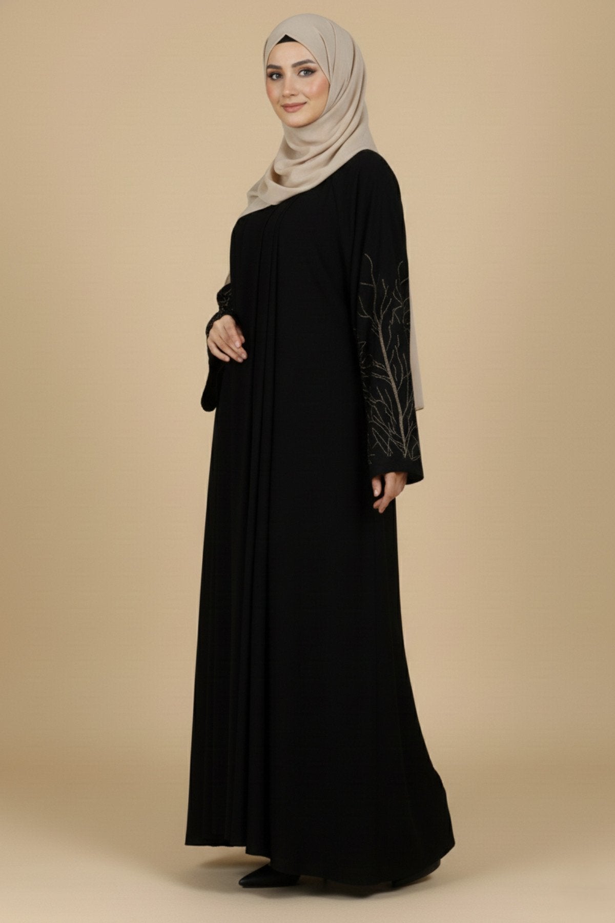 Black Autumn Tree Embroidered Abaya