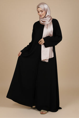 Black Pleated Abaya