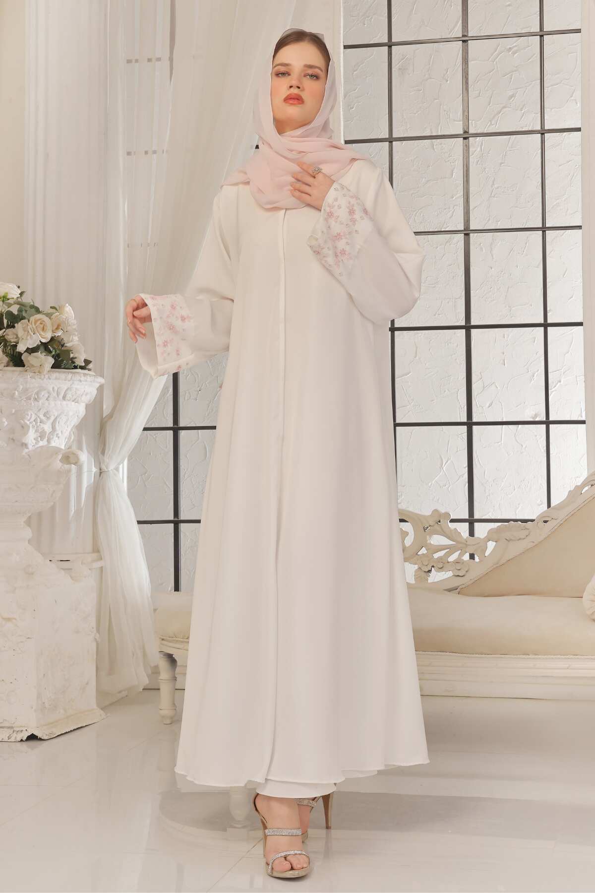 Ceramic Beaded Abaya
