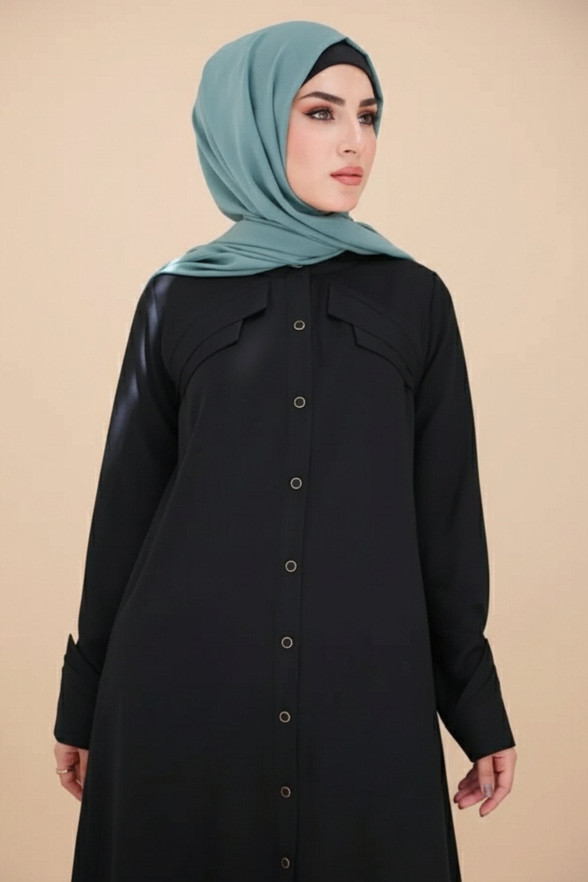 Black Lapel Abaya