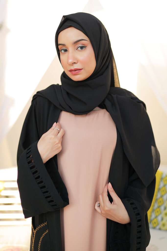 Cross-Stitch Manipulation Kimono Abaya