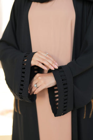 Cross-Stitch Manipulation Kimono Abaya
