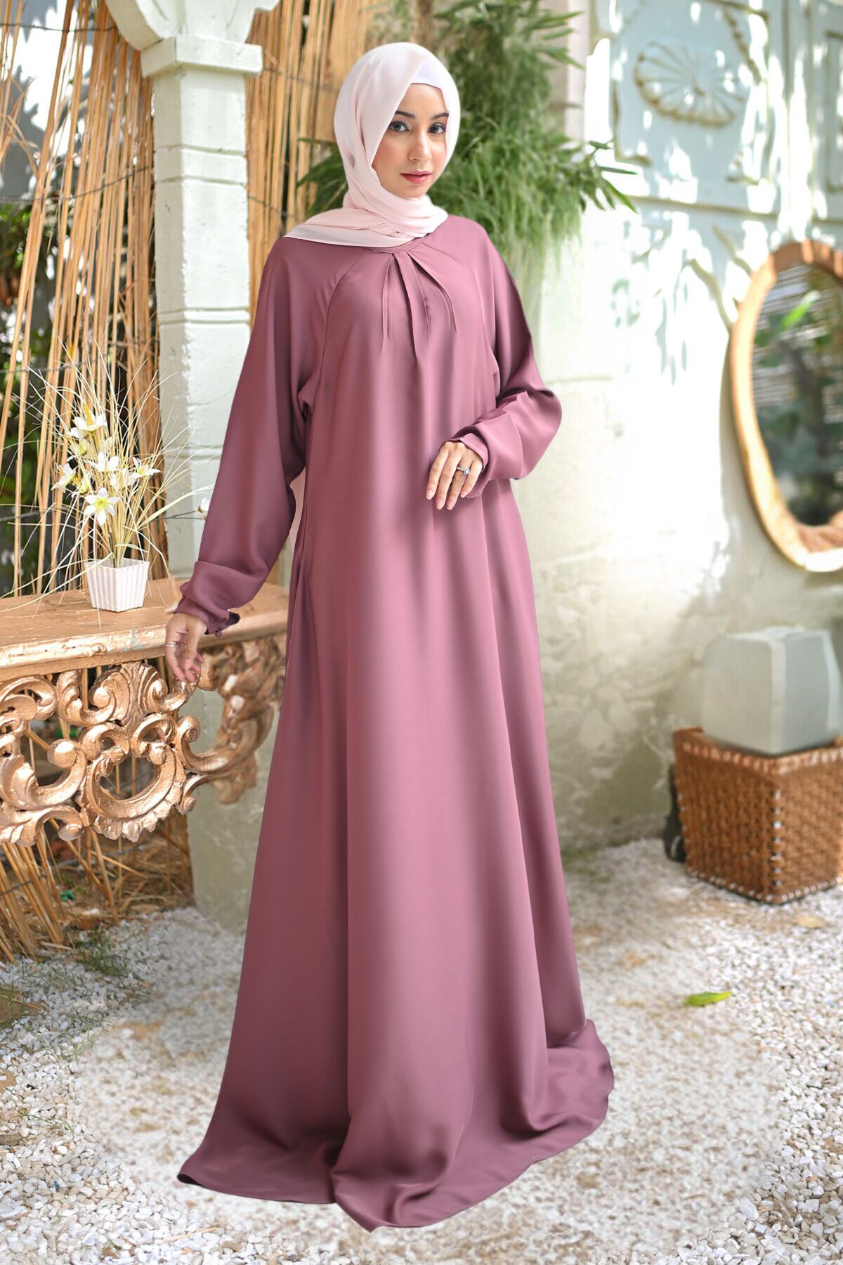 Dusky Rose Abaya