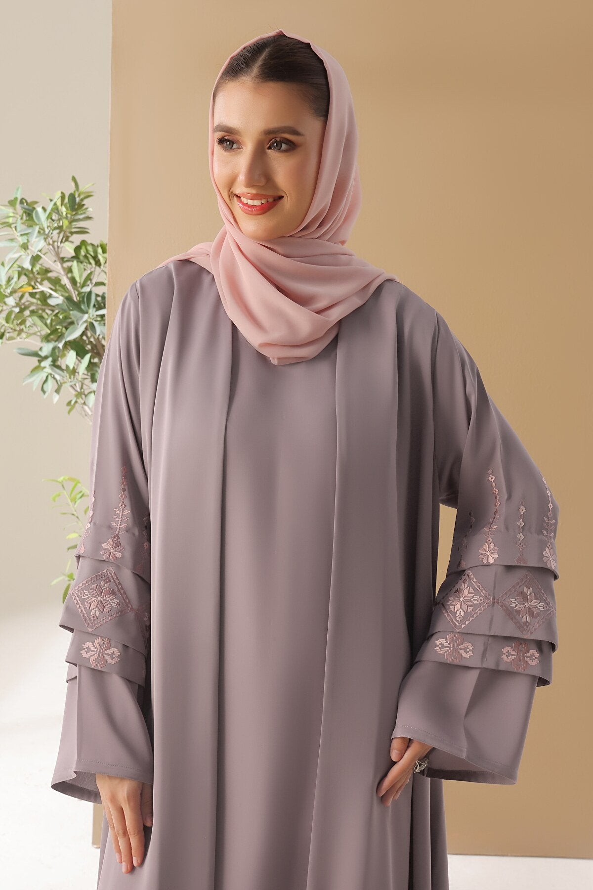 Dusty Lavender Shrug Abaya