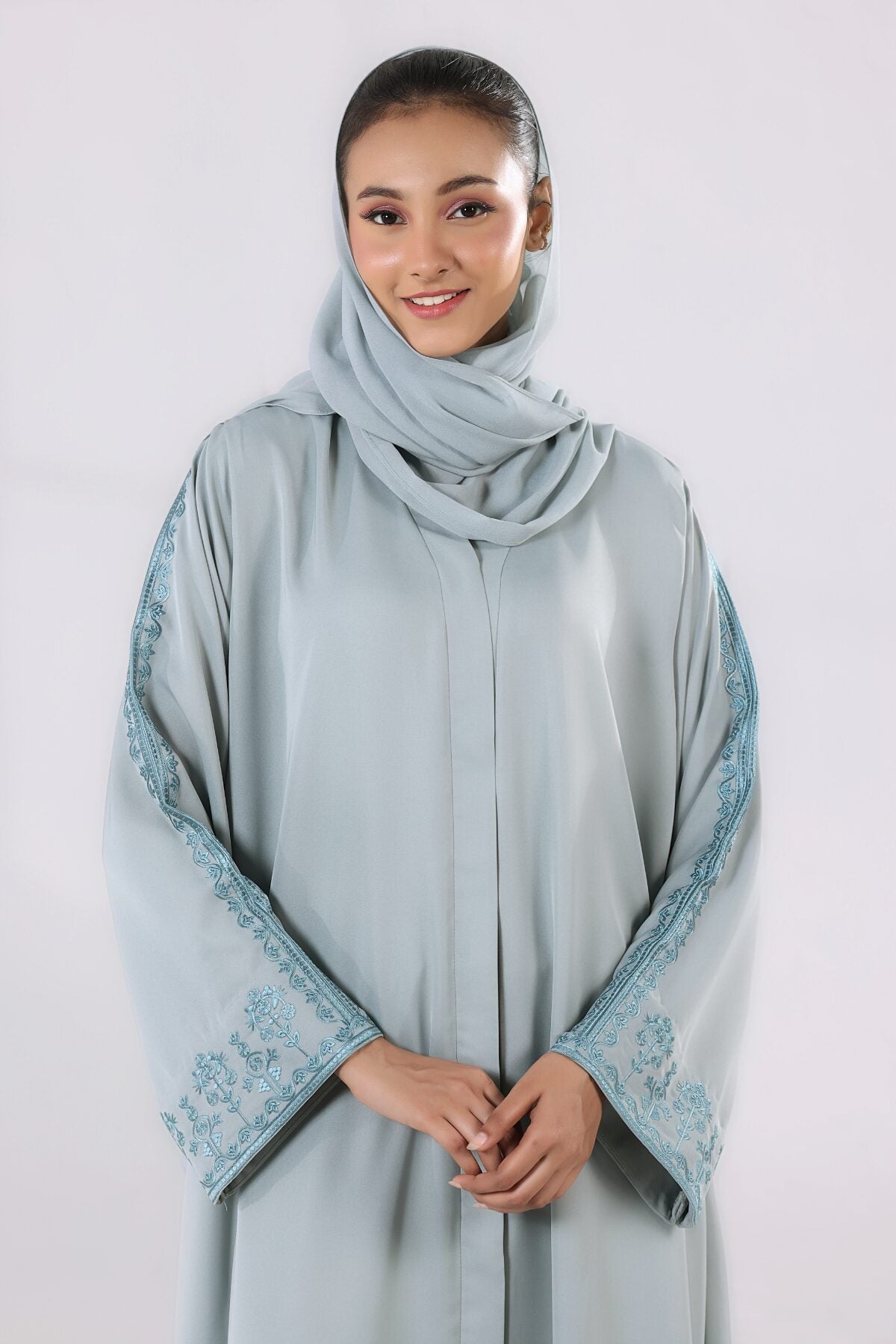Glacier Lily Abaya