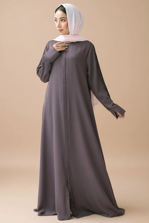 Gravel Pleated Abaya
