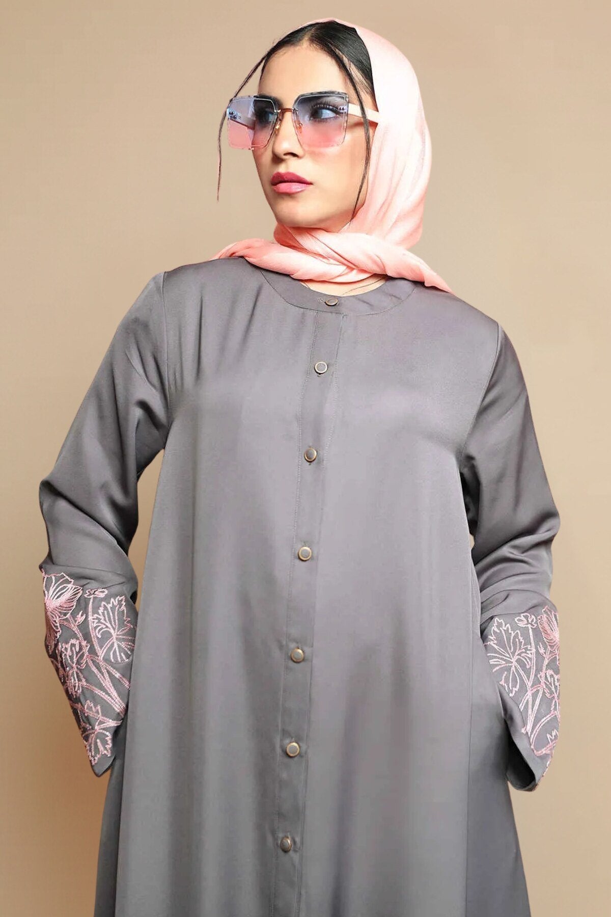 Hibiscus Mid Grey Abaya