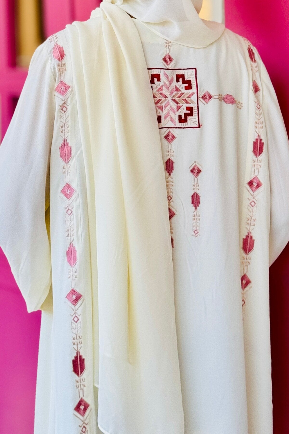 Iceberg Crepe Abaya
