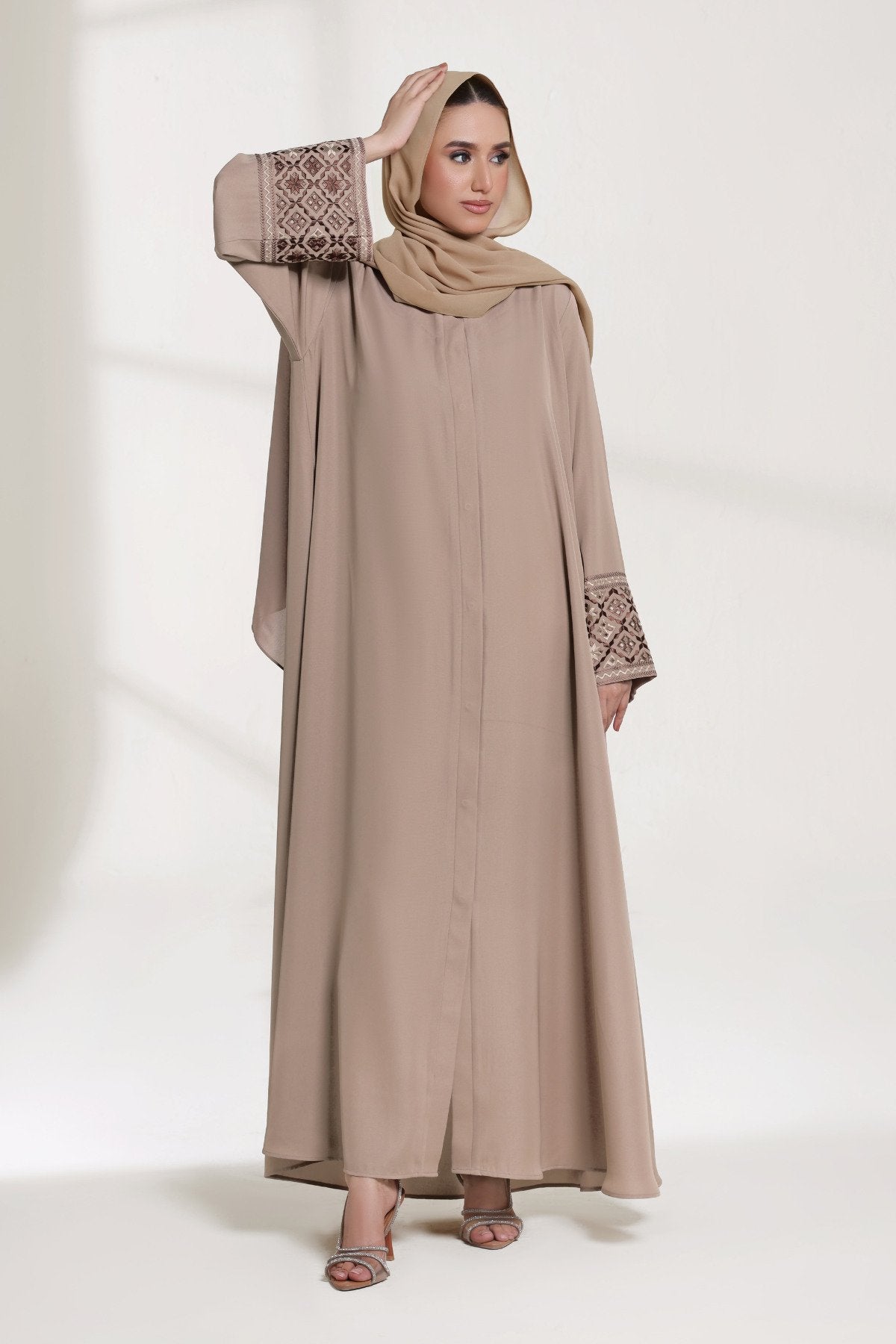 Khamak Embroidered Abaya