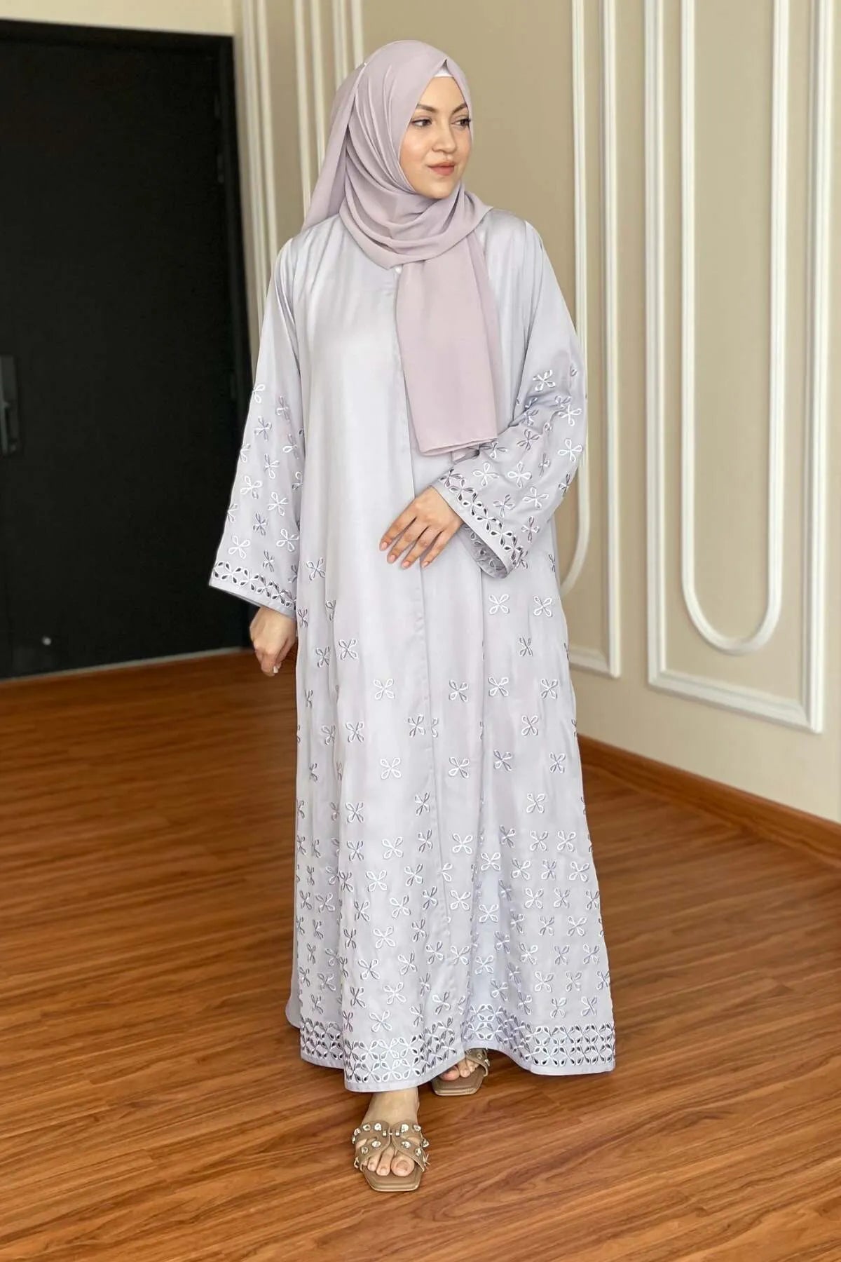 Lilac Leaf Petal Embroidered Abaya