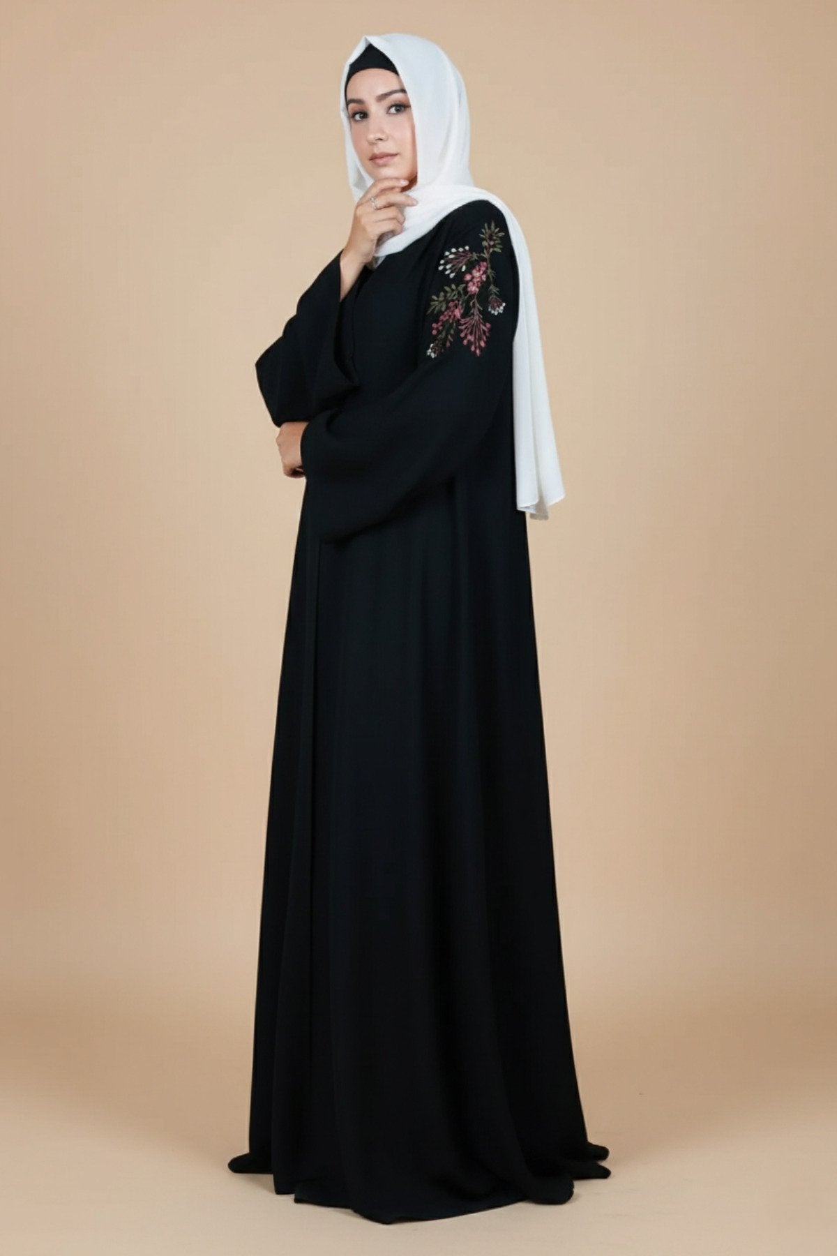 Lily Tulip Floral Black Abaya