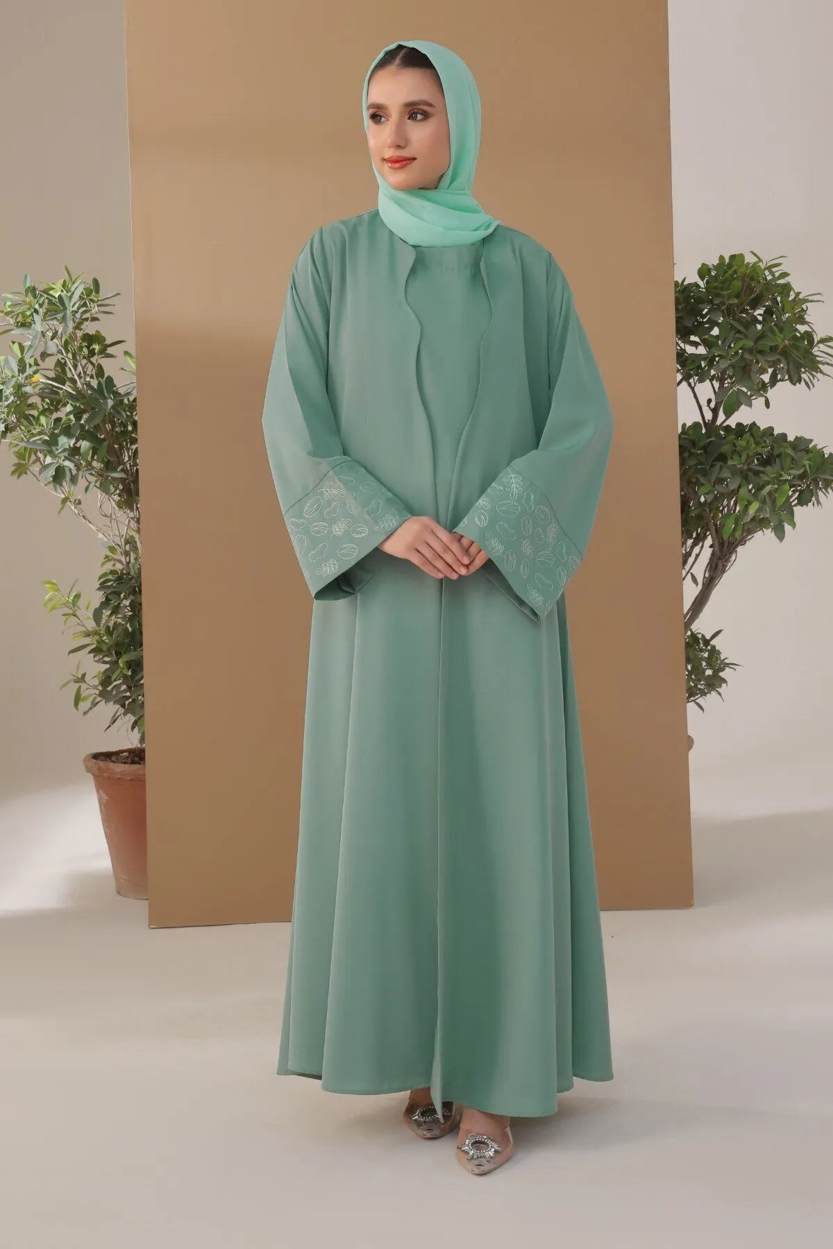 Mint Pistachio Shrug Abaya