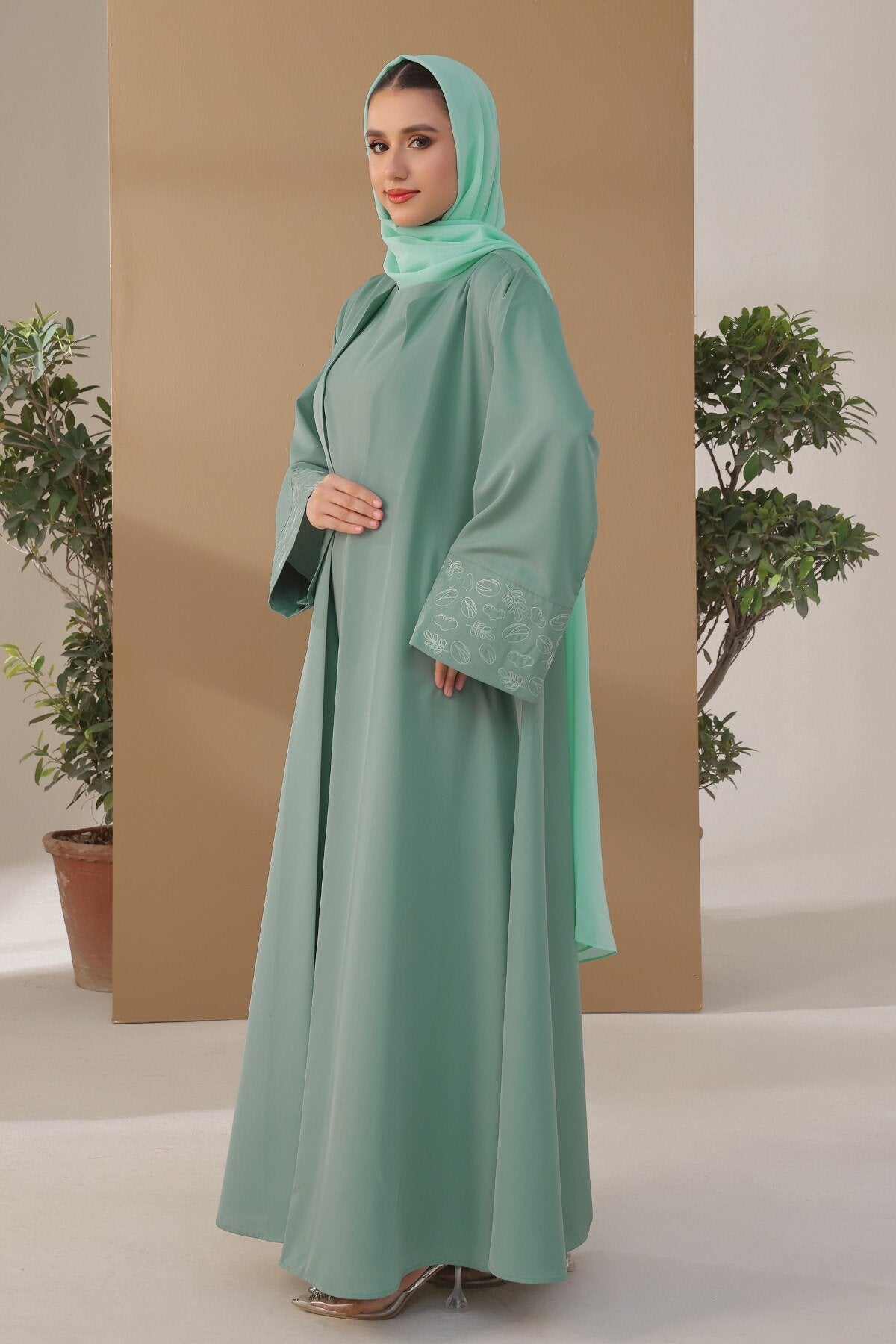 Mint Pistachio Shrug Abaya