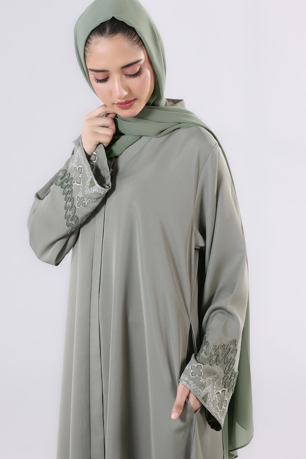 Mystic Forest Abaya