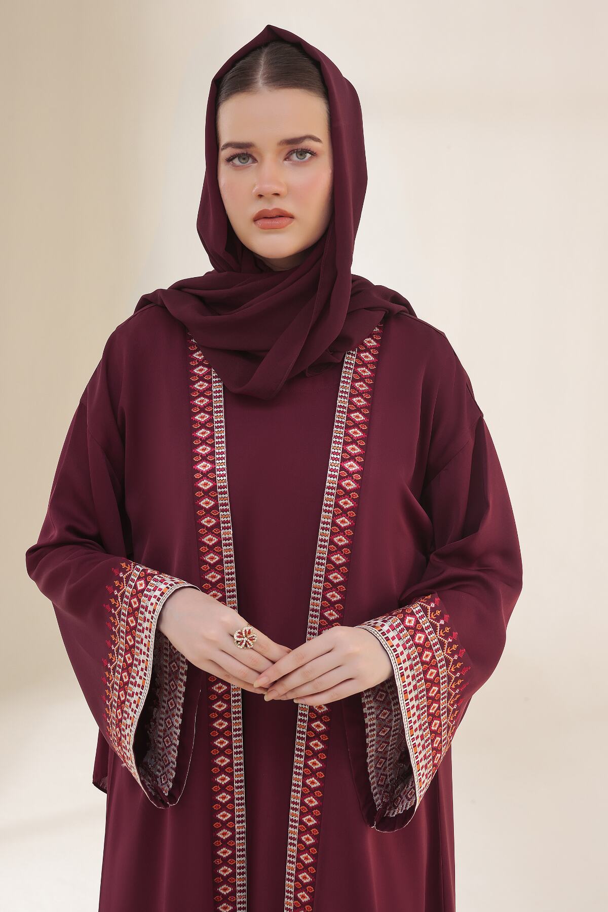 Noir Heritage Maroon Abaya