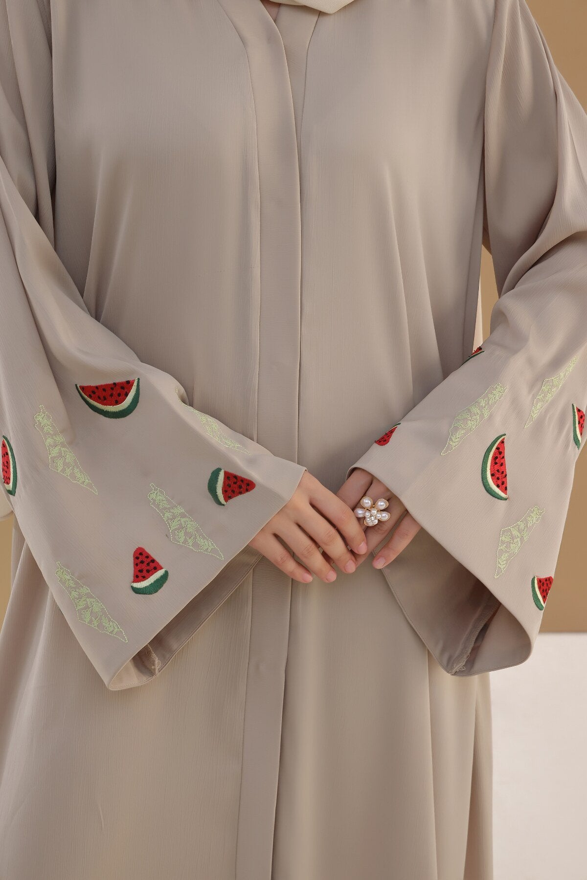 Pearl Bush Embroidered Abaya