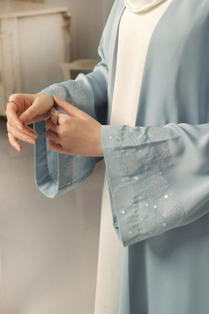 Seashell Embroidered Abaya