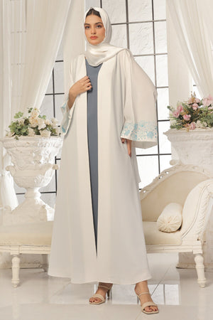 Seashell Embroidered White Abaya