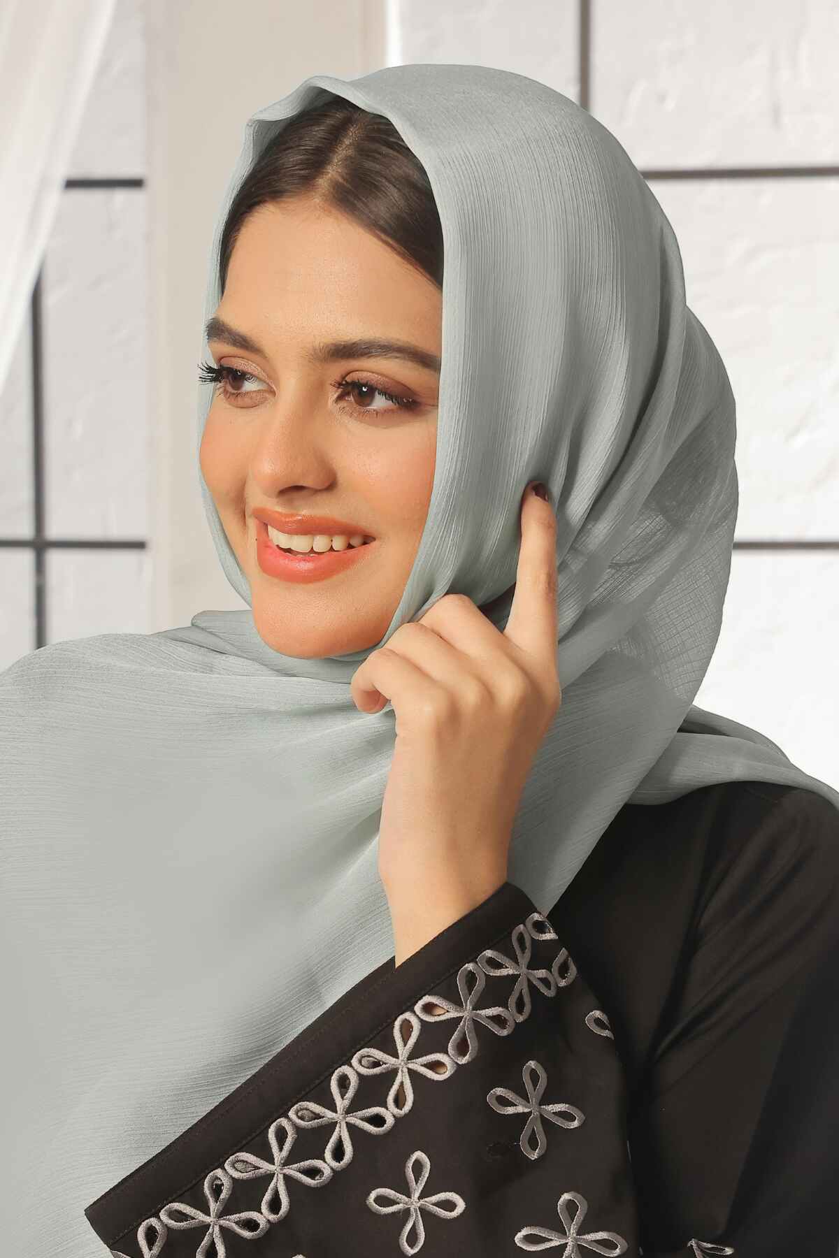 Silver Crinkle Silk Hijab