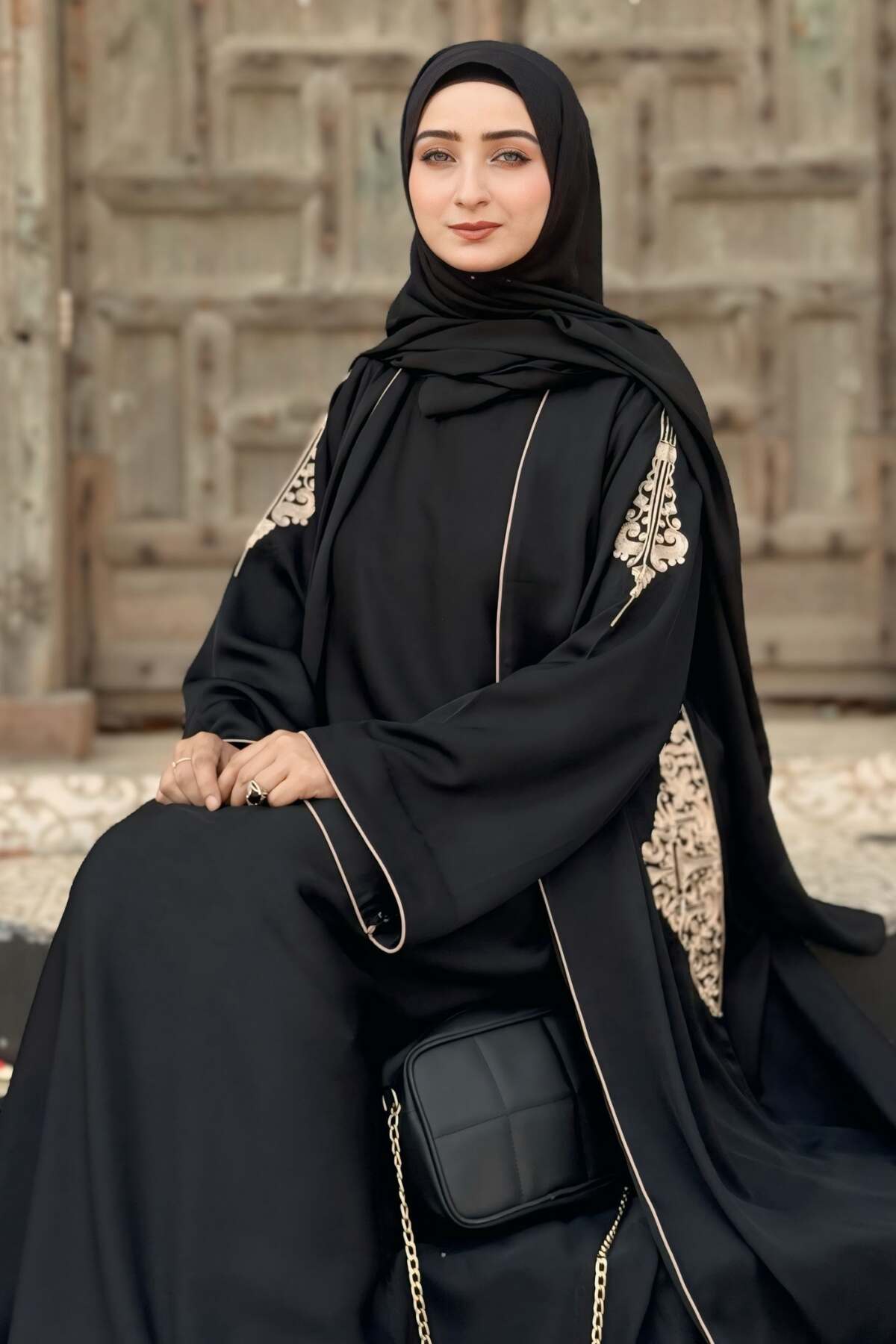 Taffeta Shrug Abaya