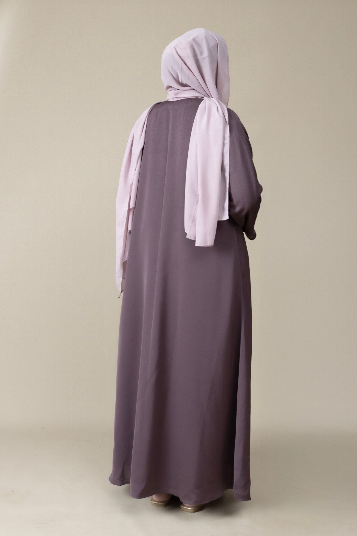 Thunder Pleated Abaya