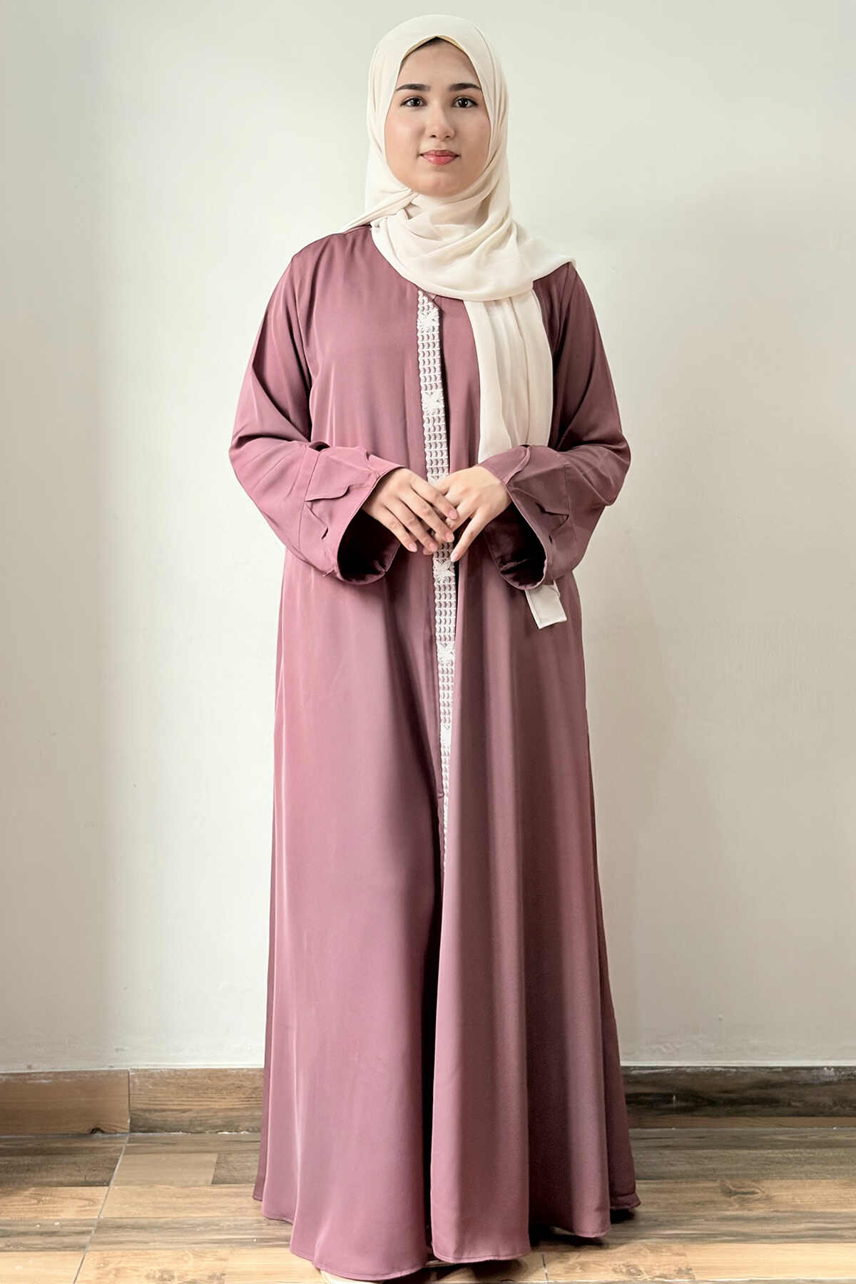 Turkish Rose Embroidered Abaya