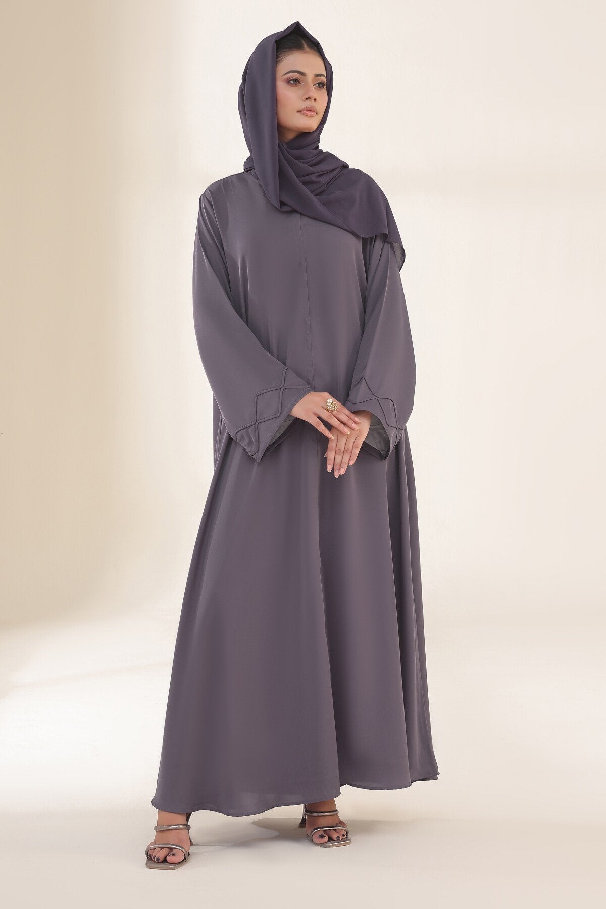 Twisted Cord Abaya