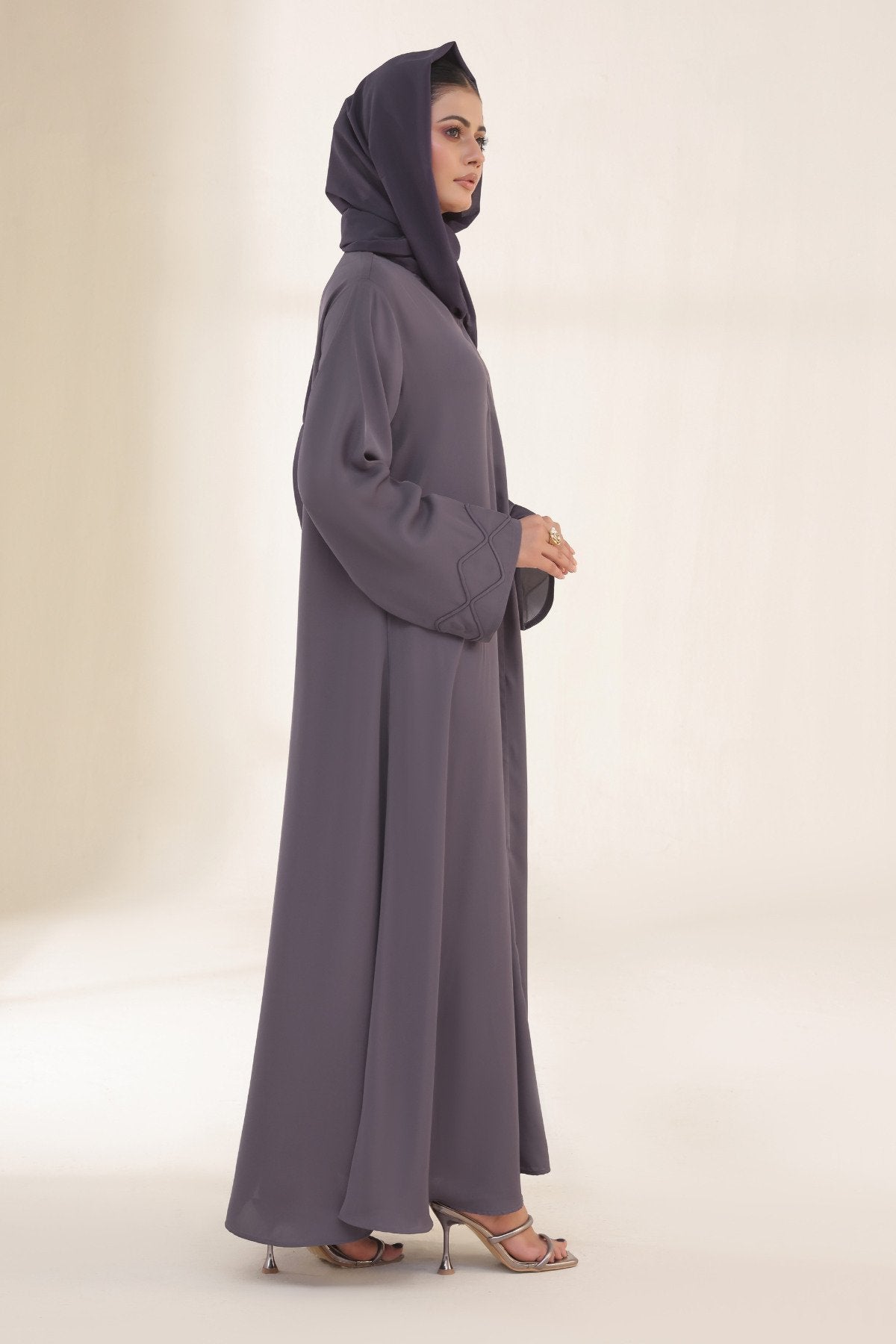 Twisted Cord Abaya